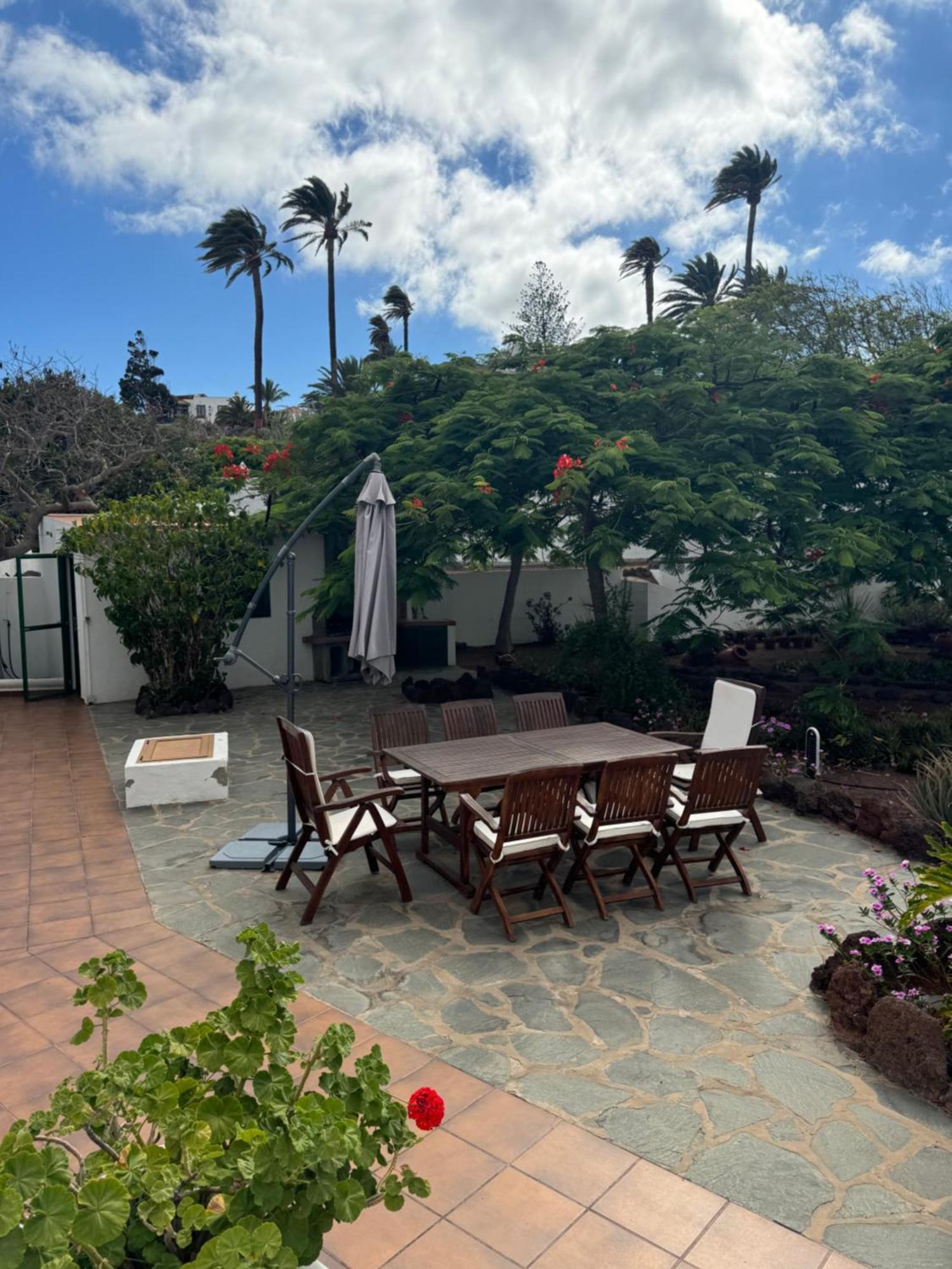 La Finca. Casa En Ciudad. Zona Residencial Muy Tranquila Telde Esterno foto
