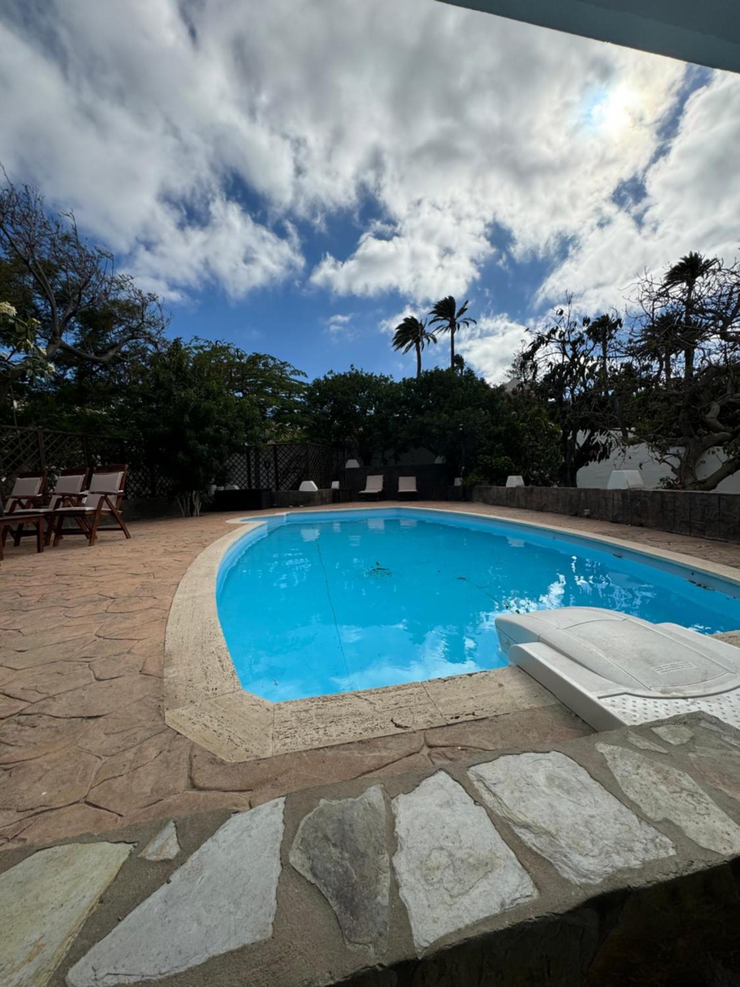 La Finca. Casa En Ciudad. Zona Residencial Muy Tranquila Telde Esterno foto